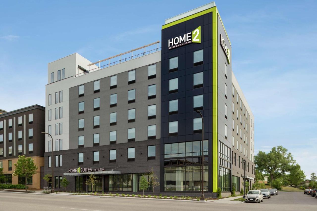 Home2 Suites By Hilton Minneapolis University Area Bagian luar foto