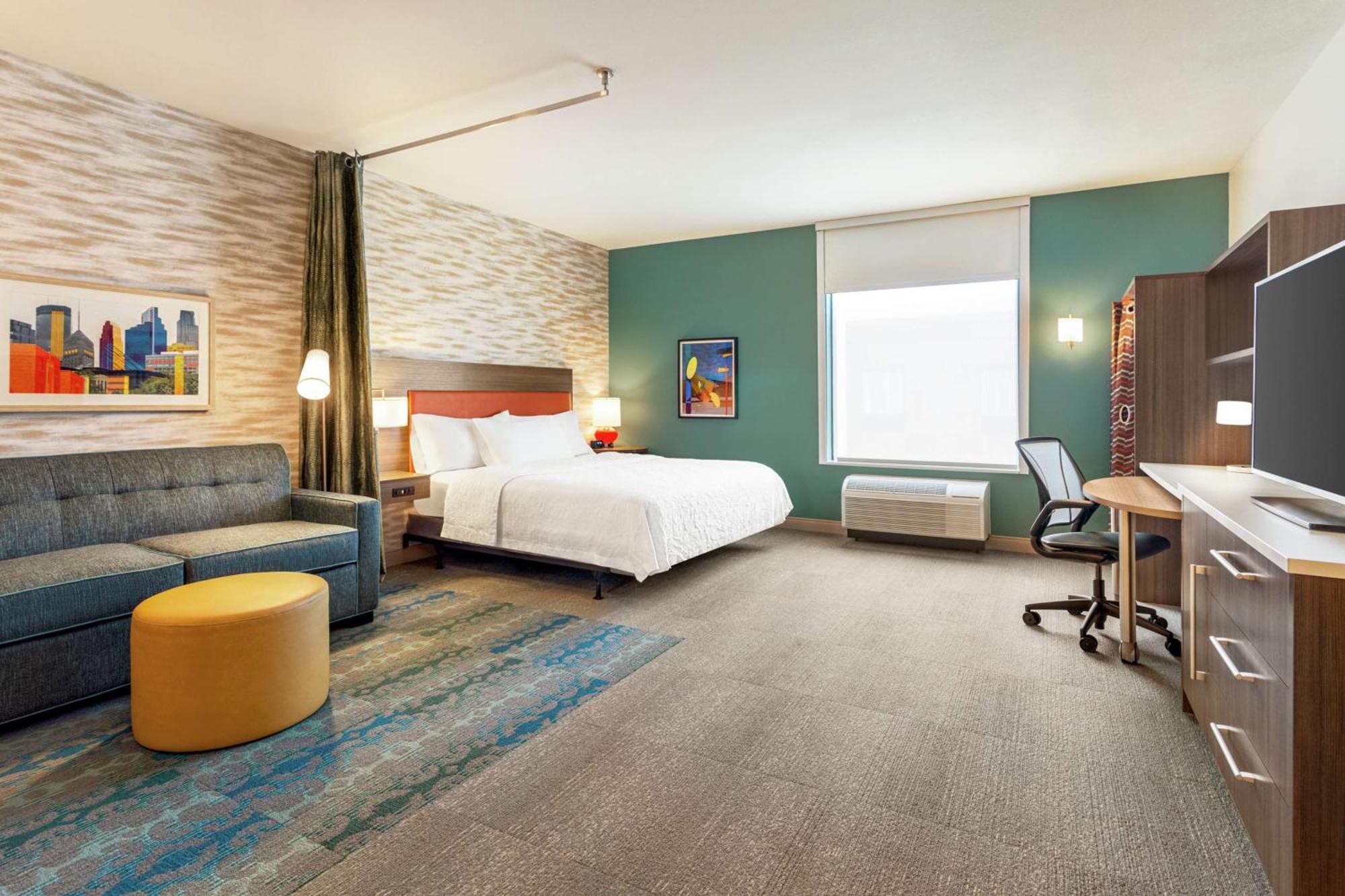 Home2 Suites By Hilton Minneapolis University Area Bagian luar foto